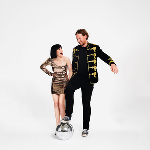 东北少妇水多淫荡性交
